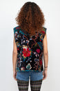 Load image into Gallery viewer, Quilted Velvet Snap Vest