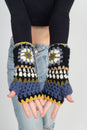 Load image into Gallery viewer, Granny Square Fingerless Mittens