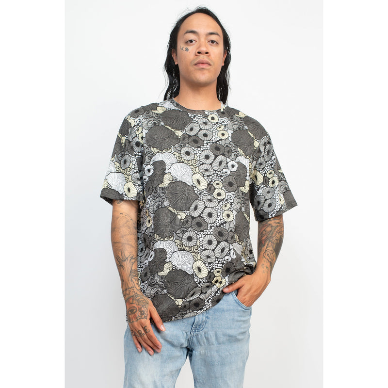 Mushroom Raw Edge Collar T-Shirt