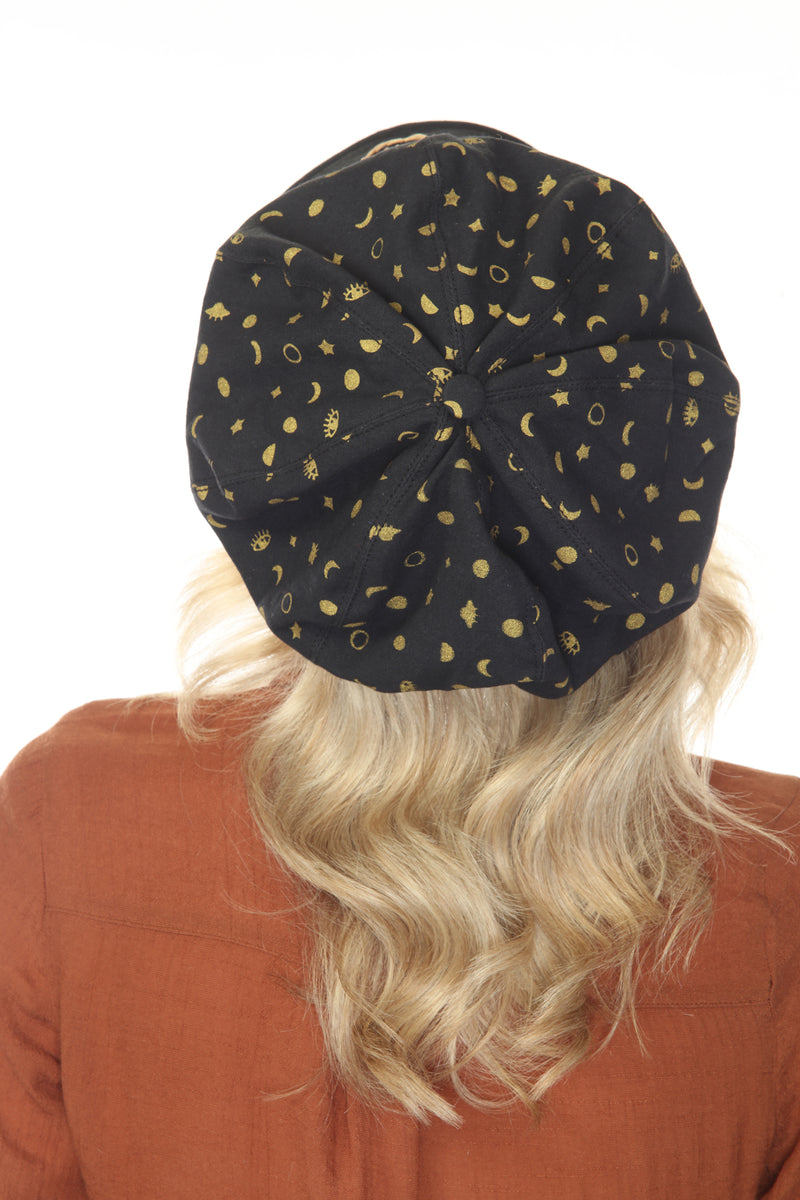 Celestial Emb Newsboy Cap