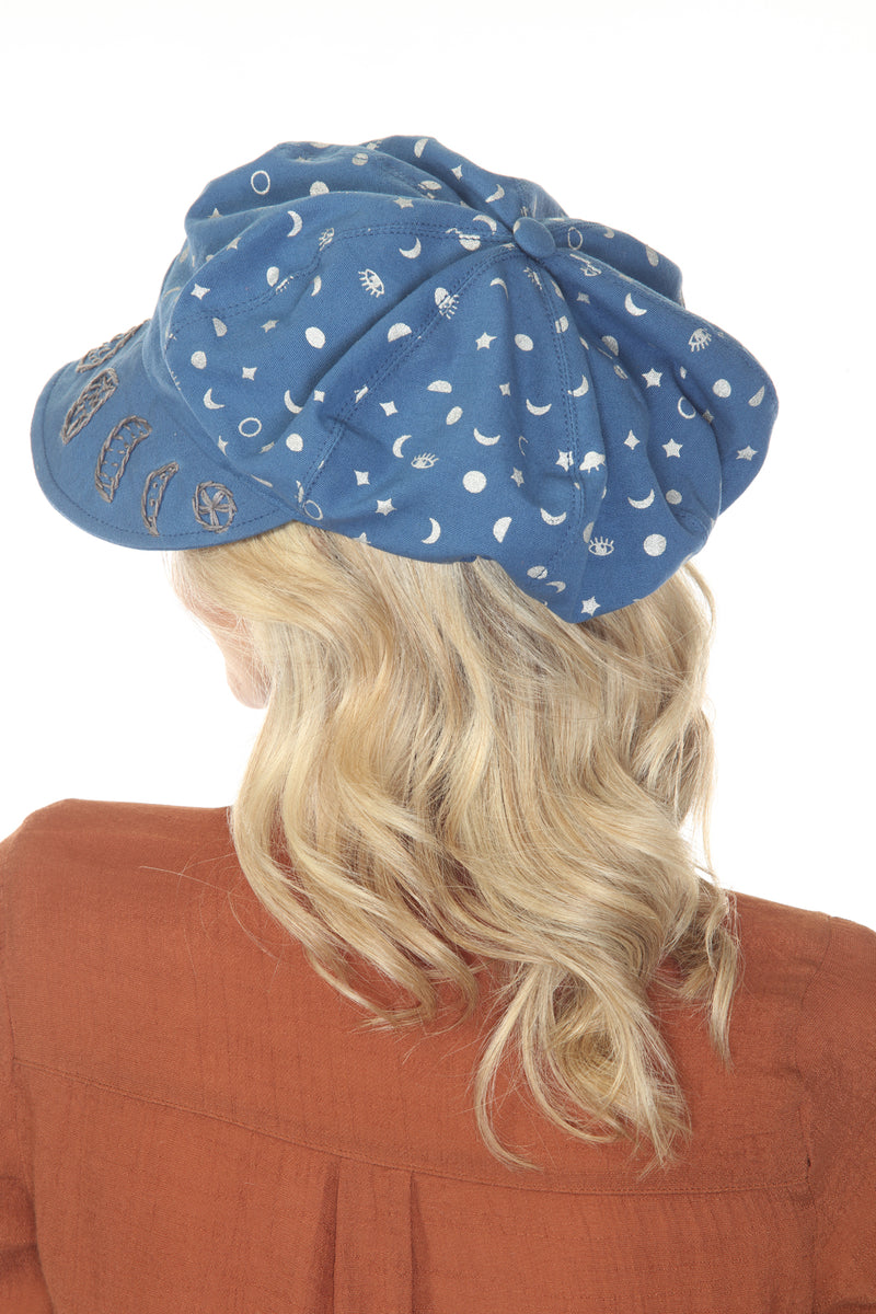 Celestial Emb Newsboy Cap