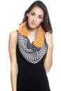 Load image into Gallery viewer, Hand knit Dual color Infinity Winter scarf
